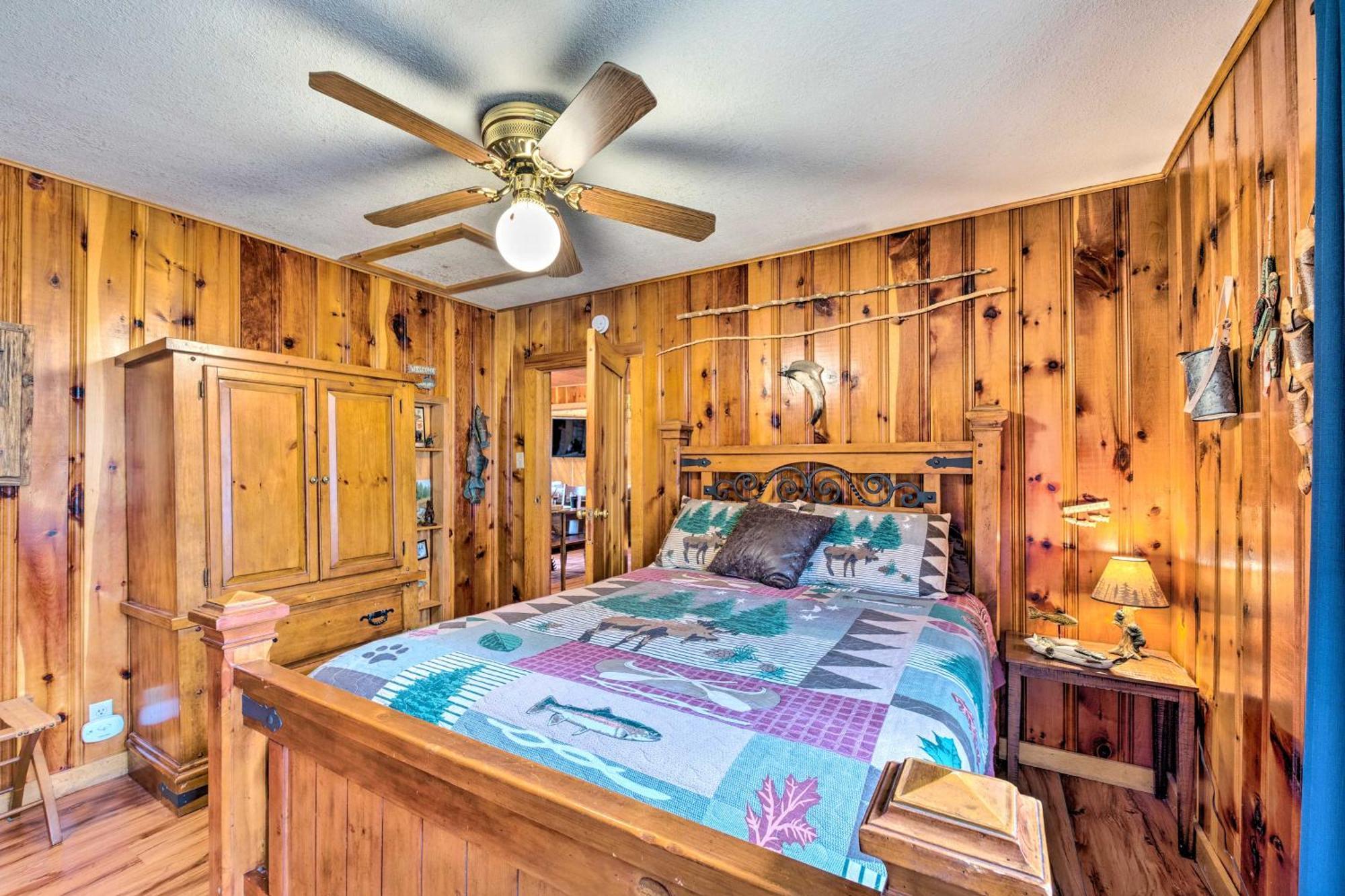 Unique Bear Country Cabin In Ruidoso With Hot Tub! Ngoại thất bức ảnh